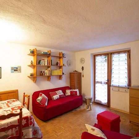 Joivy Flat For 6, In The Historic Town Pre-Saint-Didier Leilighet Eksteriør bilde
